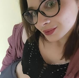 Meet your Posher, Elysia